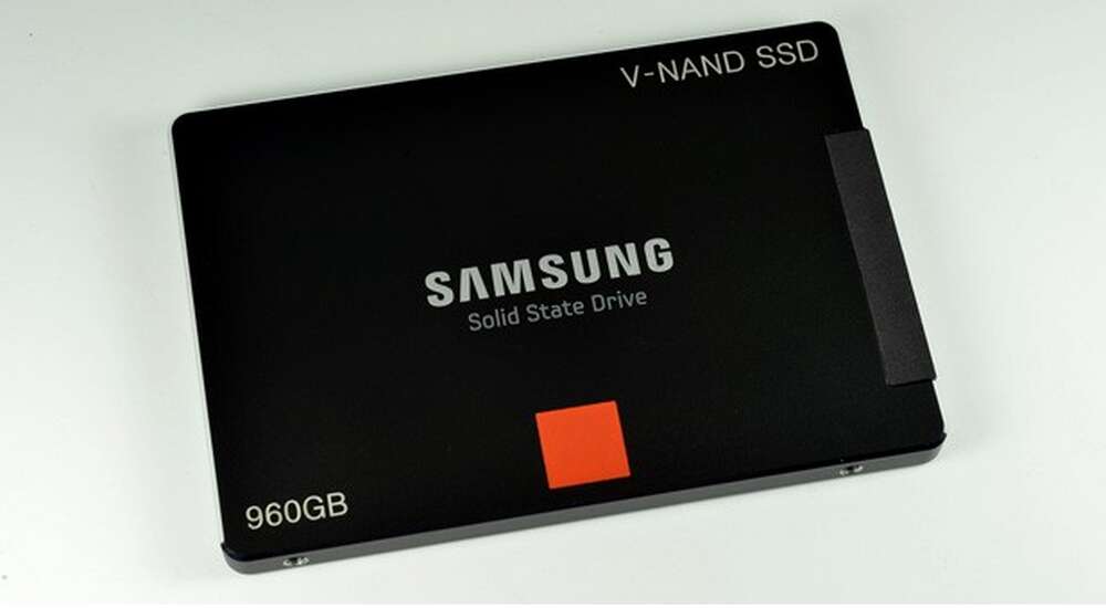 Samsung esitteli 3D V-NAND -tekniikkaan perustuvat SSD-asemat